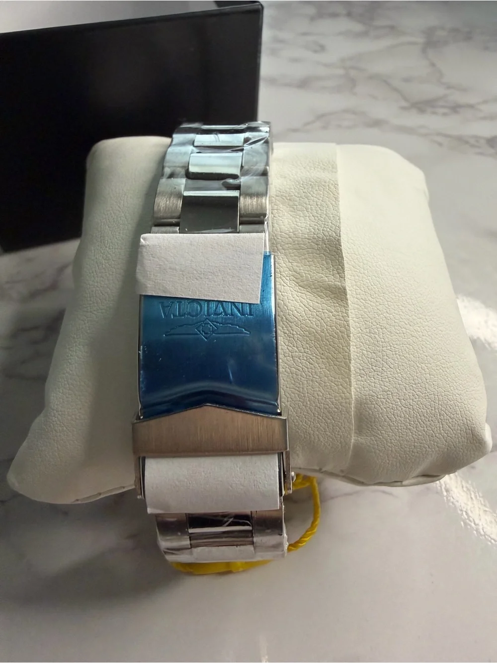 NEW Invicta Men’s Specialty Rowan Watch